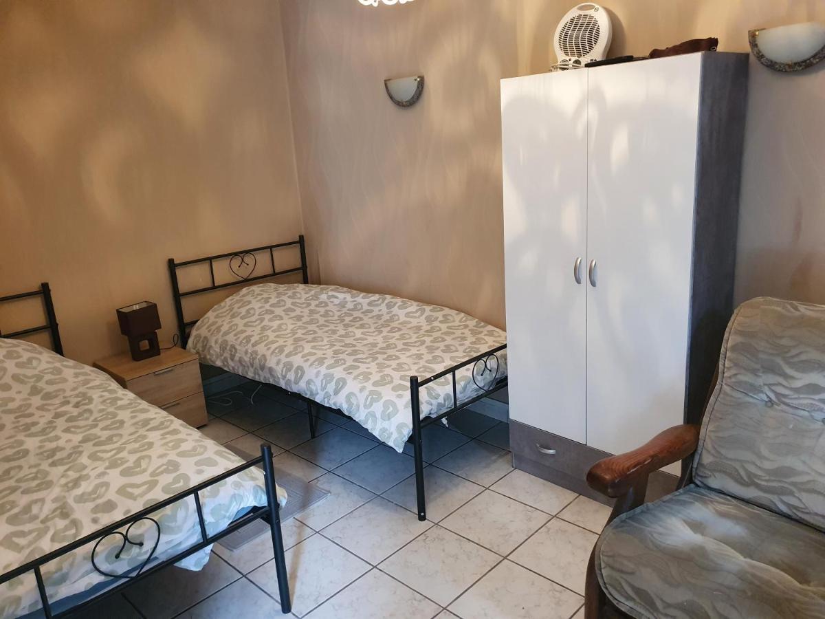 Appartement F1 Rez De Chausser Bg N°2 バン・レ・バン エクステリア 写真