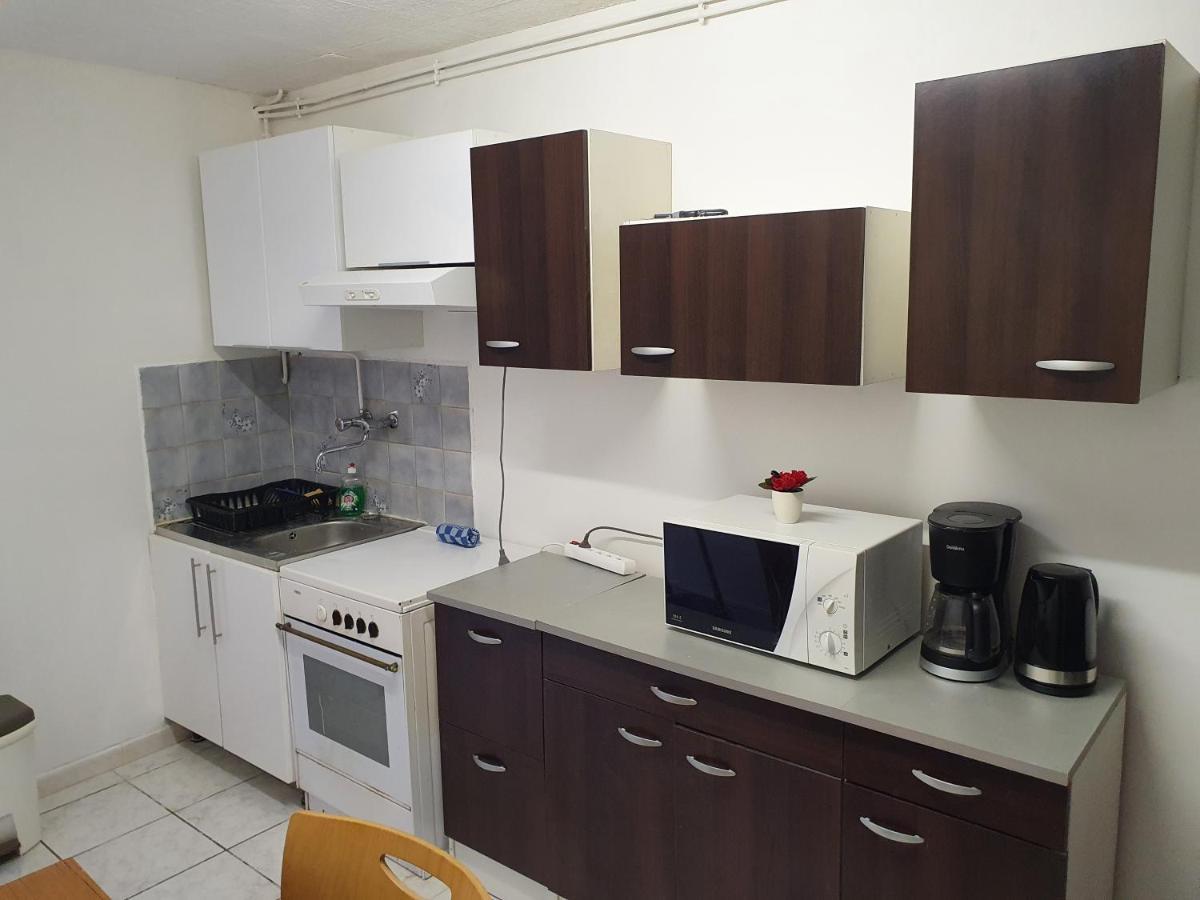 Appartement F1 Rez De Chausser Bg N°2 バン・レ・バン エクステリア 写真