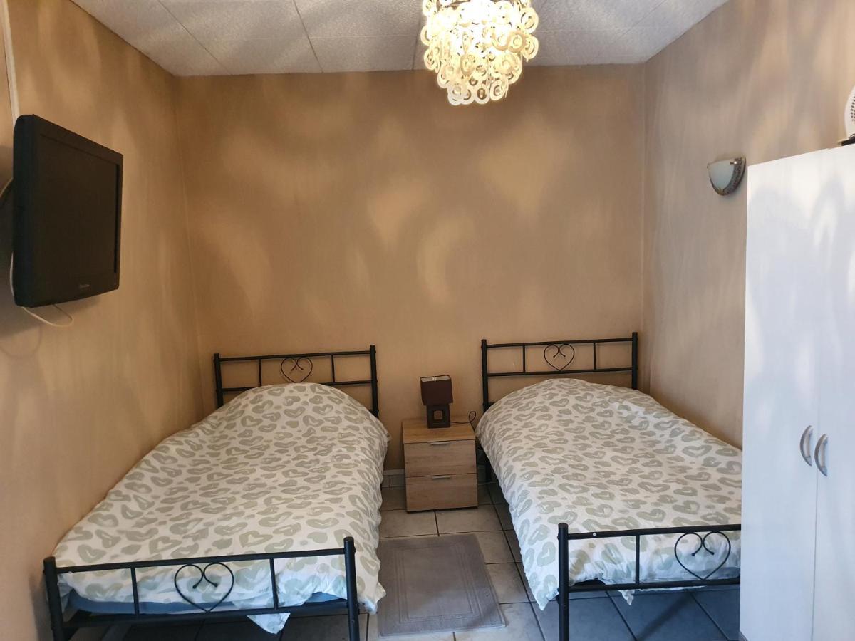 Appartement F1 Rez De Chausser Bg N°2 バン・レ・バン エクステリア 写真